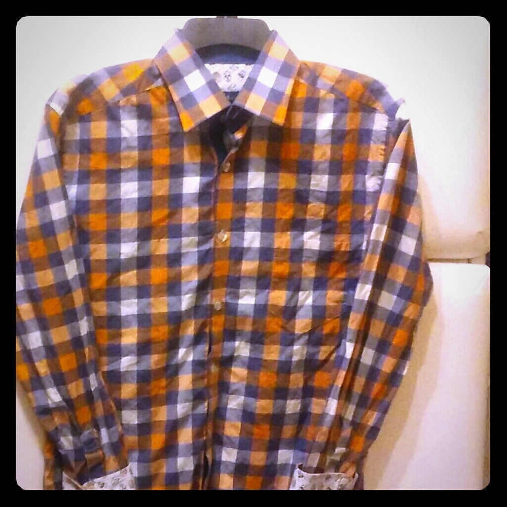 Long sleeve stone rose dress shirt.